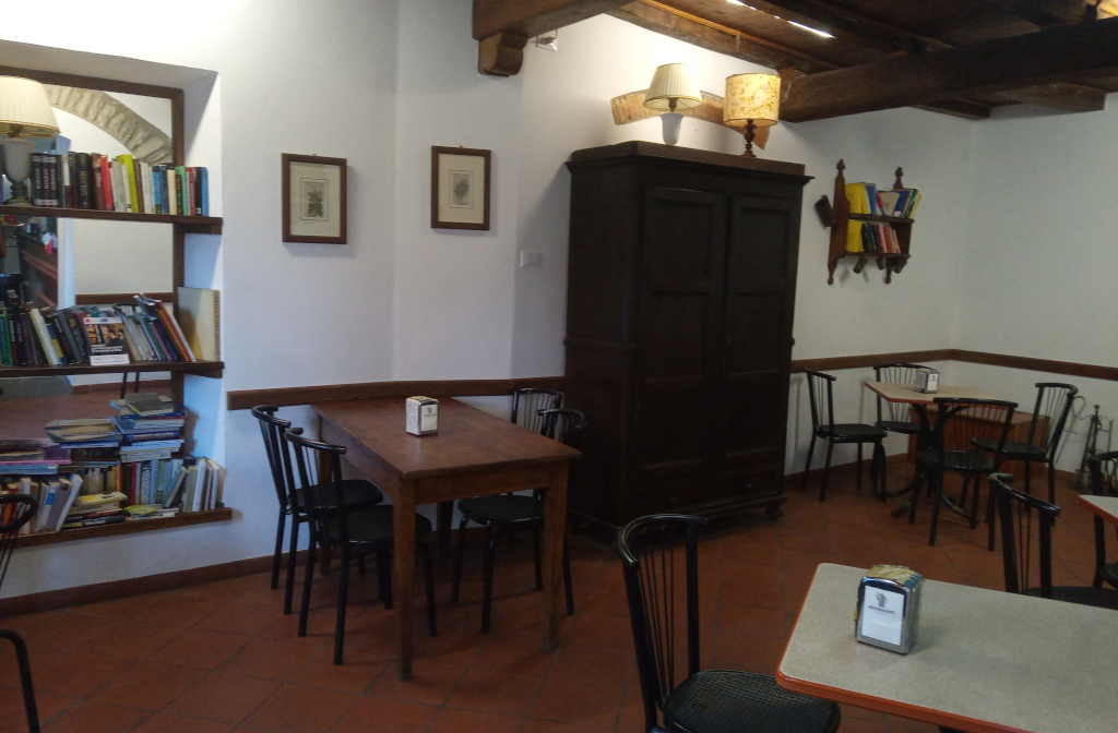 sala bar Gentilini a Palazzuolo sul Senio